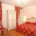 San Luca Διαμέρισμα *