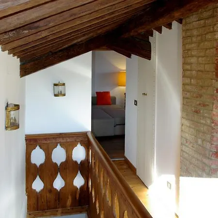 圣卢卡公寓酒店