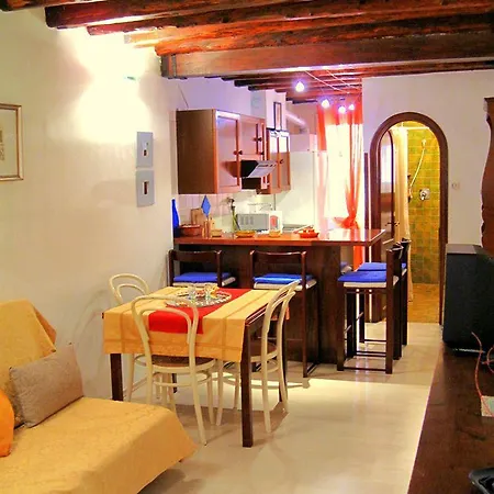 아파르타멘티 산 루카