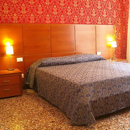 아파트 아파르타멘티 산 루카 *