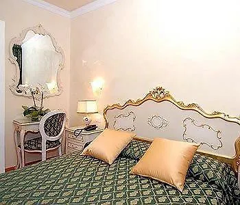 Apartment San Luca Venedig